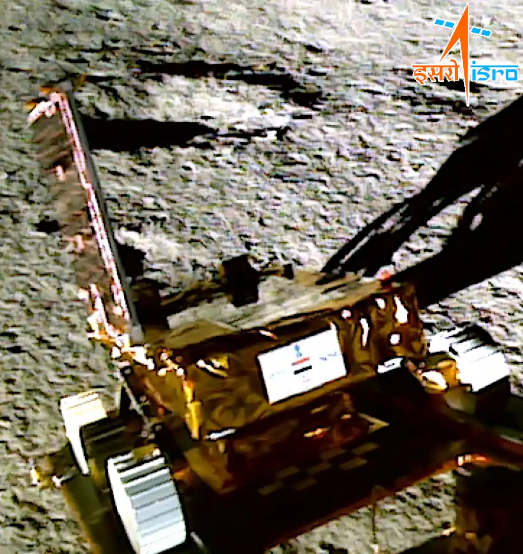 Chandrayaan-3 Pragyan rover rolling out of Vikram lander